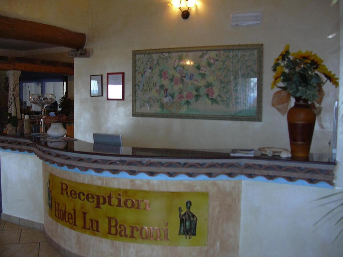 Hotel Lu Baroni Будоні Екстер'єр фото