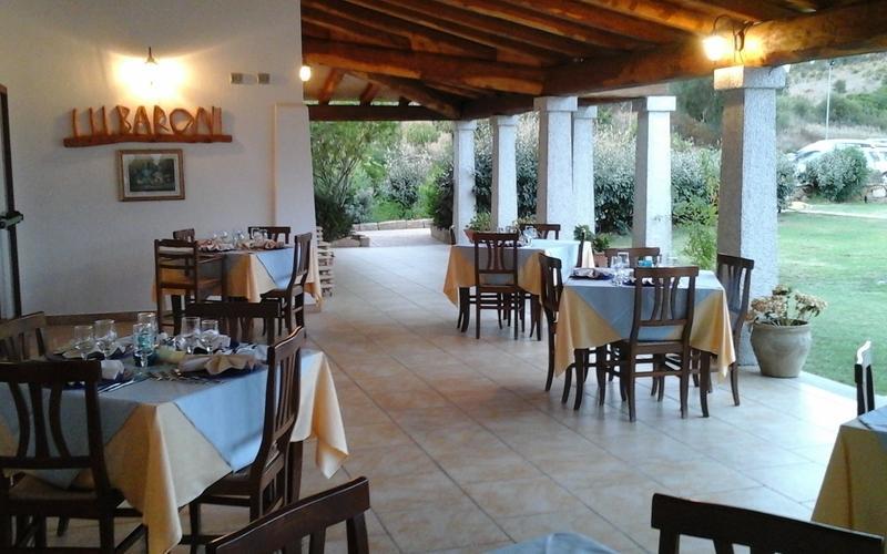 Hotel Lu Baroni Будоні Екстер'єр фото