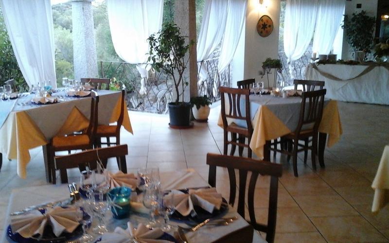 Hotel Lu Baroni Будоні Екстер'єр фото